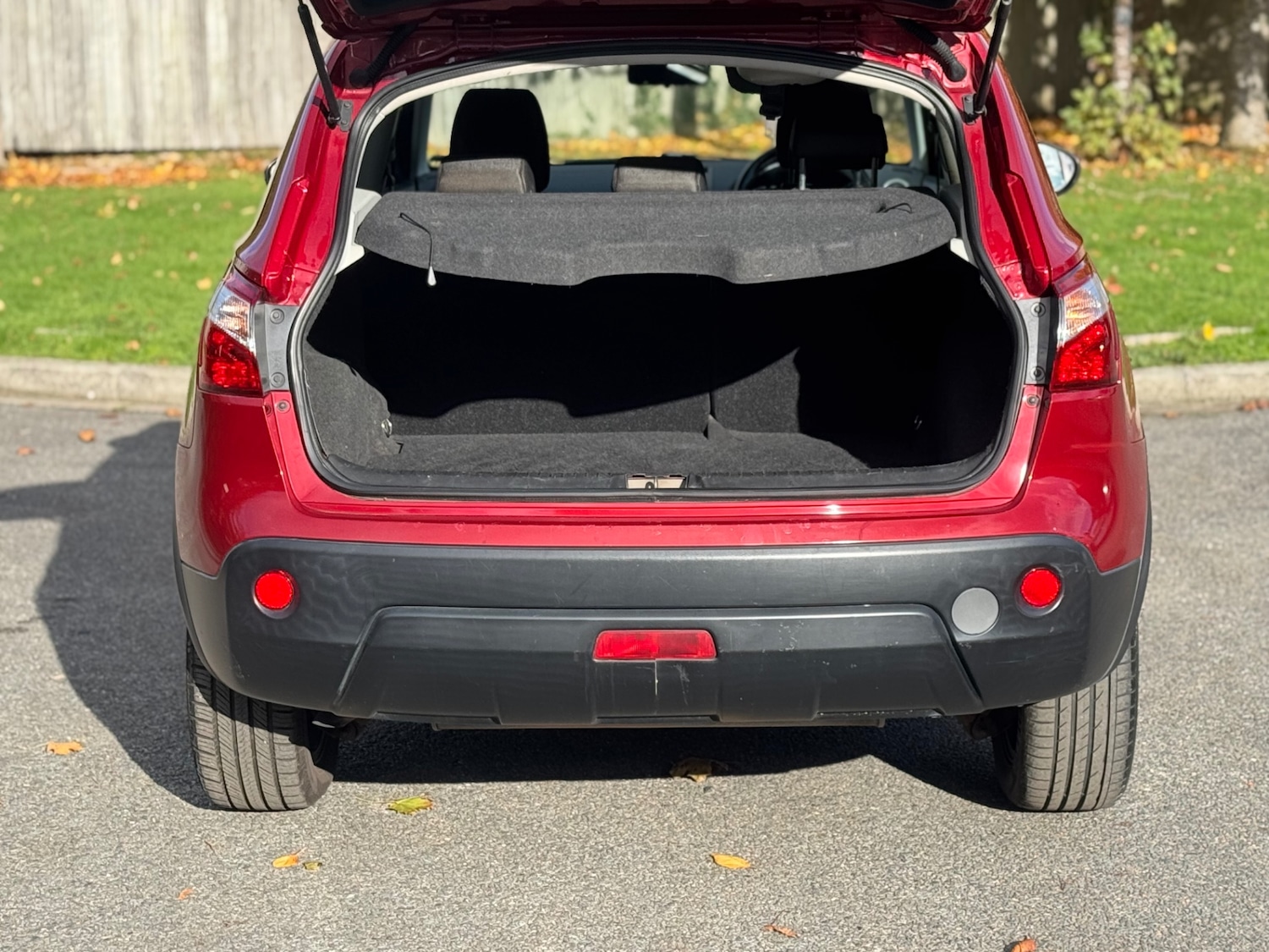 Used Nissan Qashqai 2012 for sale - 76378721: Photo 14