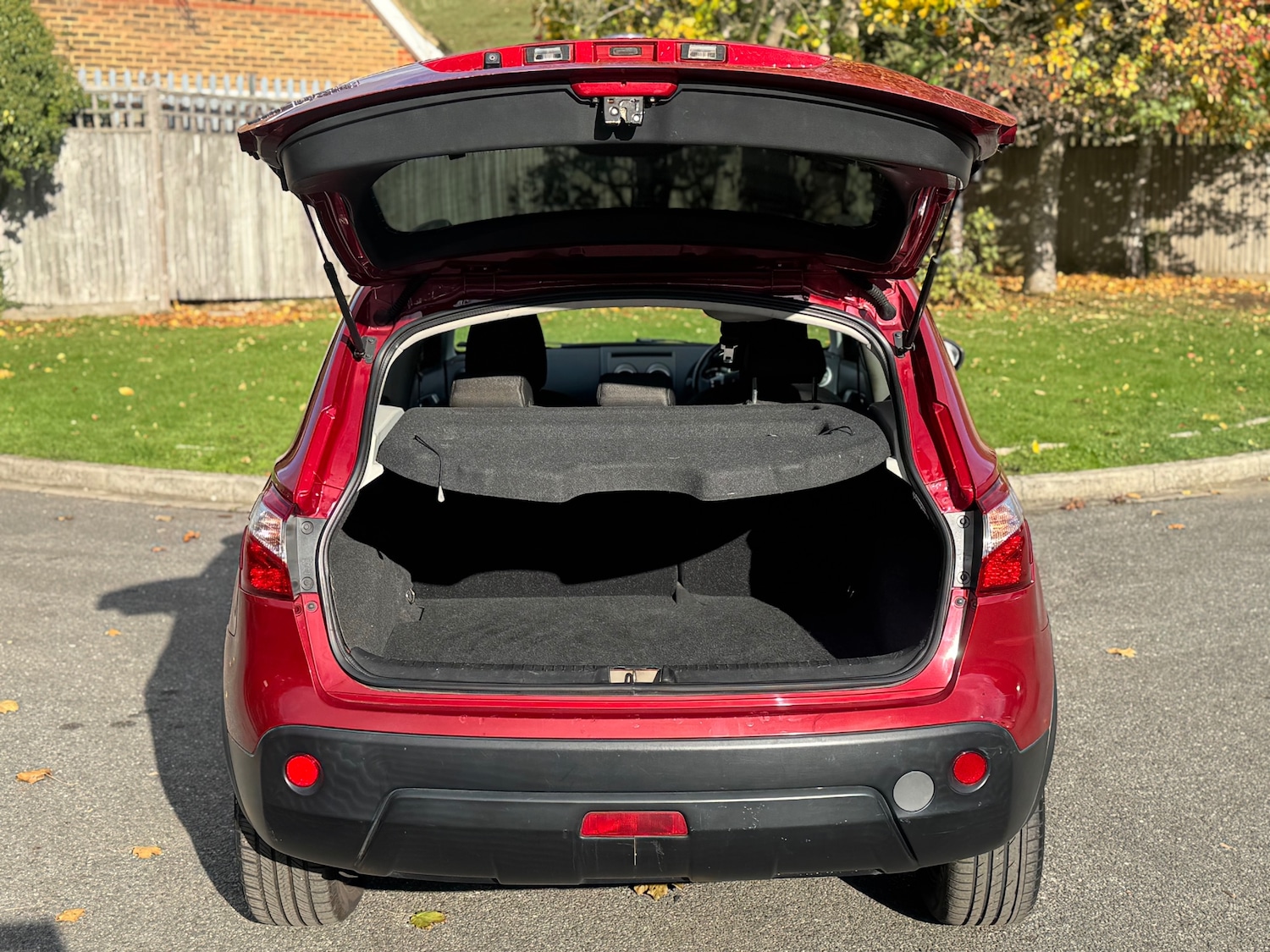 Used Nissan Qashqai 2012 for sale - 76378721: Photo 15