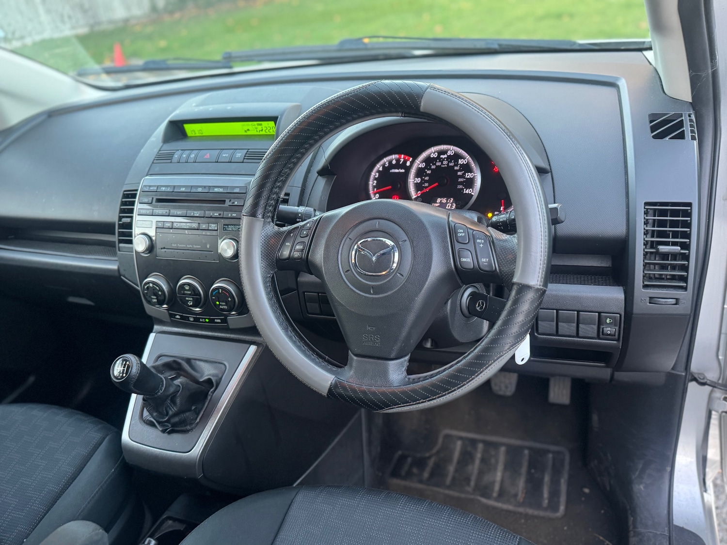 Used Mazda Mazda5 2009 for sale - 76375723: Photo 9