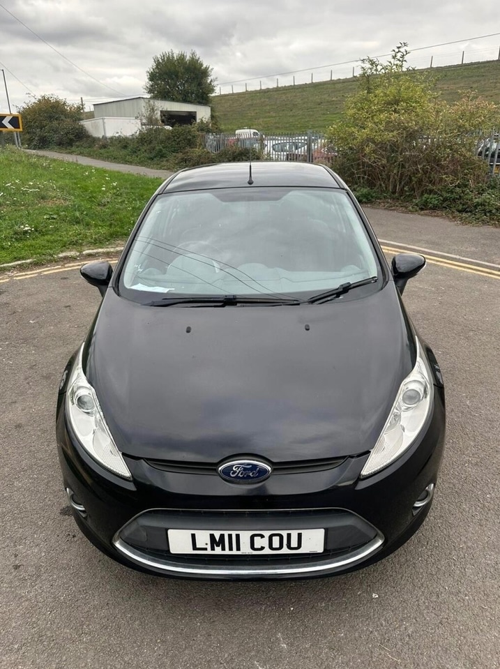 Used Ford Fiesta 2011 for sale - 76402902: Photo 5