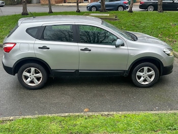 Used Nissan Qashqai 2011 for sale - 76860096: Photo