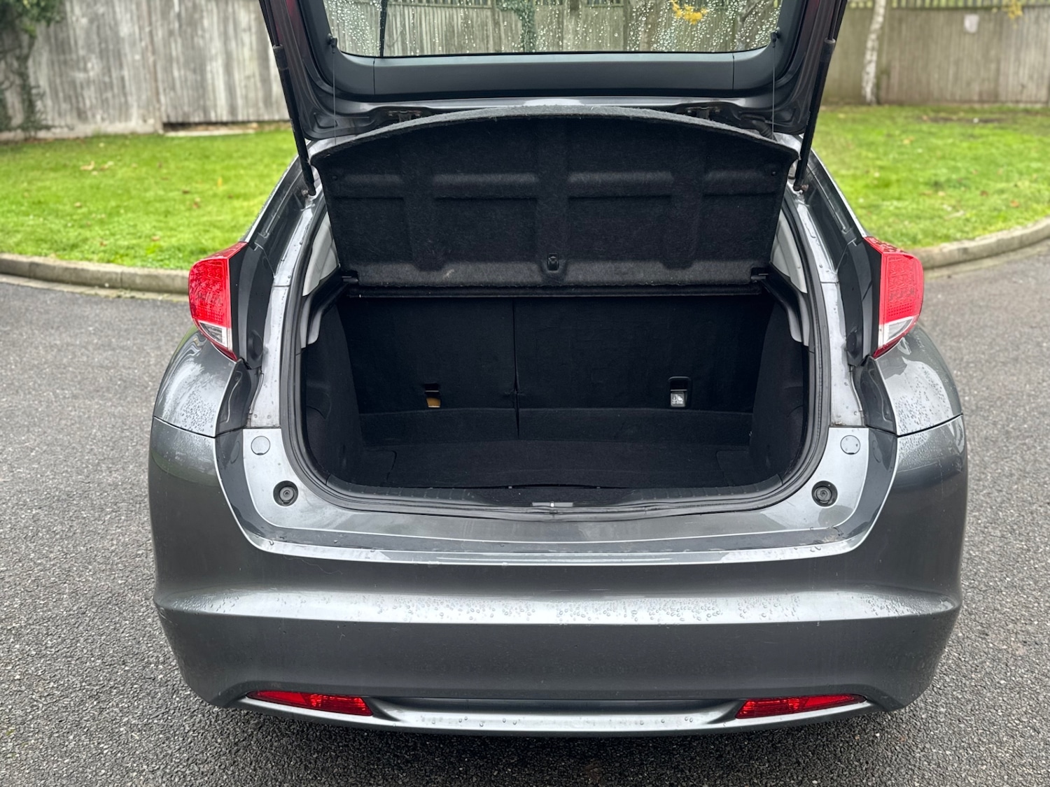 Used Honda Civic 2012 for sale - 76767400: Photo 15