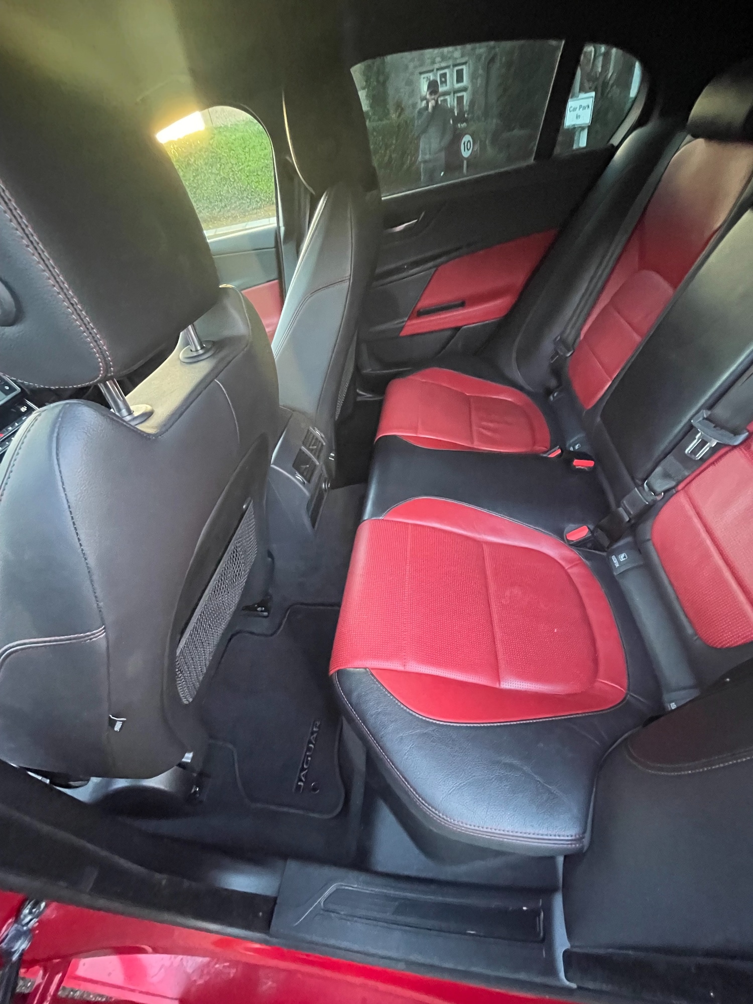 Used Jaguar XE 2017 for sale - 76640669: Photo 30