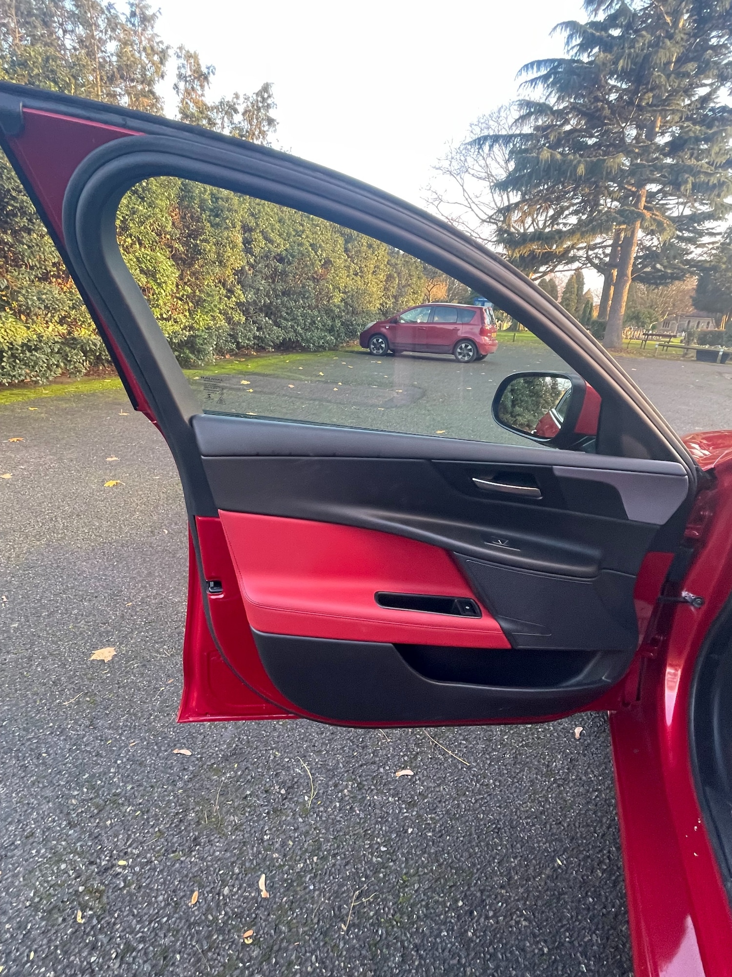 Used Jaguar XE 2017 for sale - 76640669: Photo 53