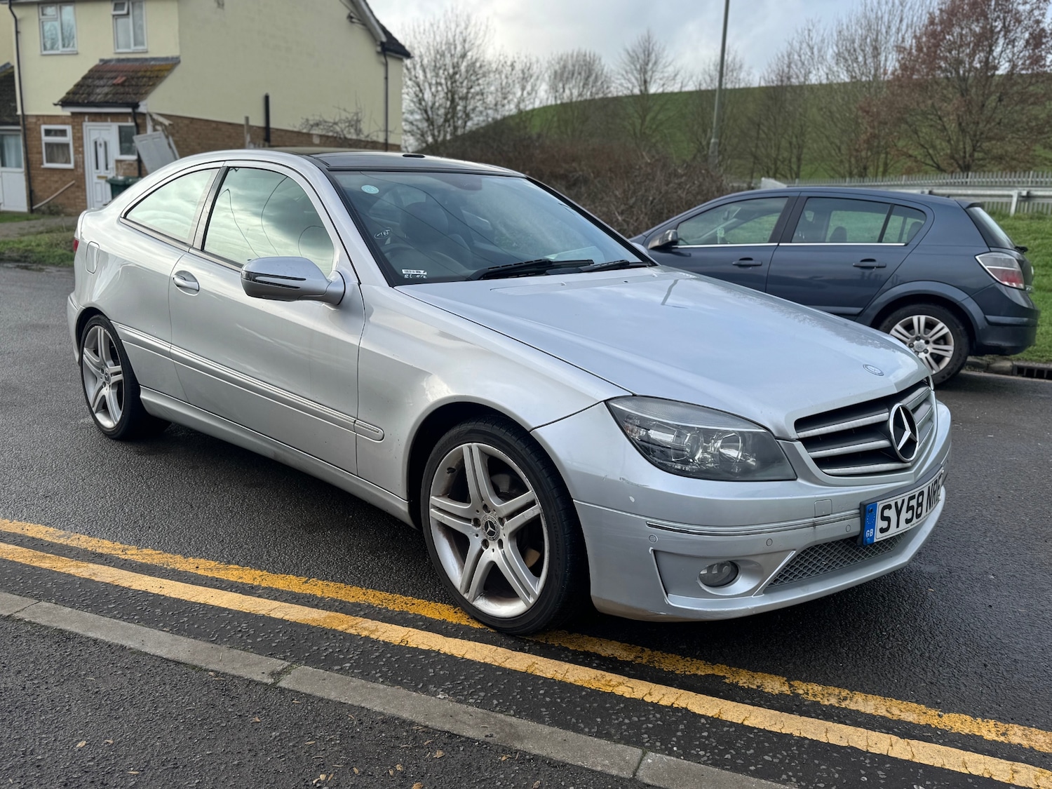 Used Mercedes-Benz CLC Class 2008 for sale - 77555364: Photo 2