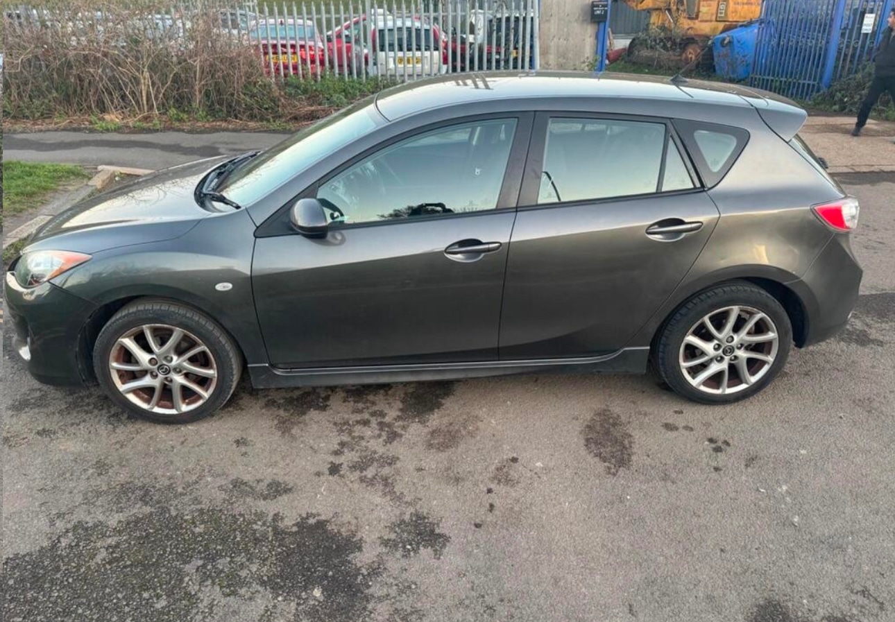 Used Mazda Mazda3 2013 for sale - 77112944: Photo 10