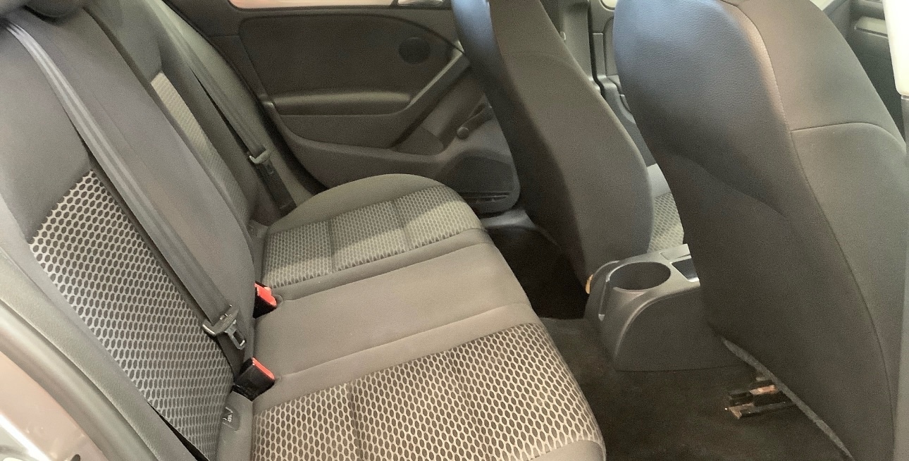 Used Volkswagen Golf 2009 for sale - 78190699: Photo 5