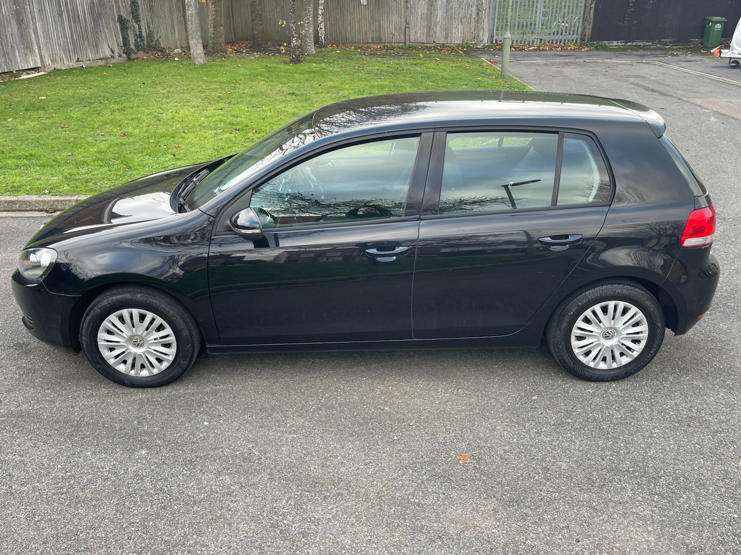 Used Volkswagen Golf 2009 for sale - 76860100: Photo 12