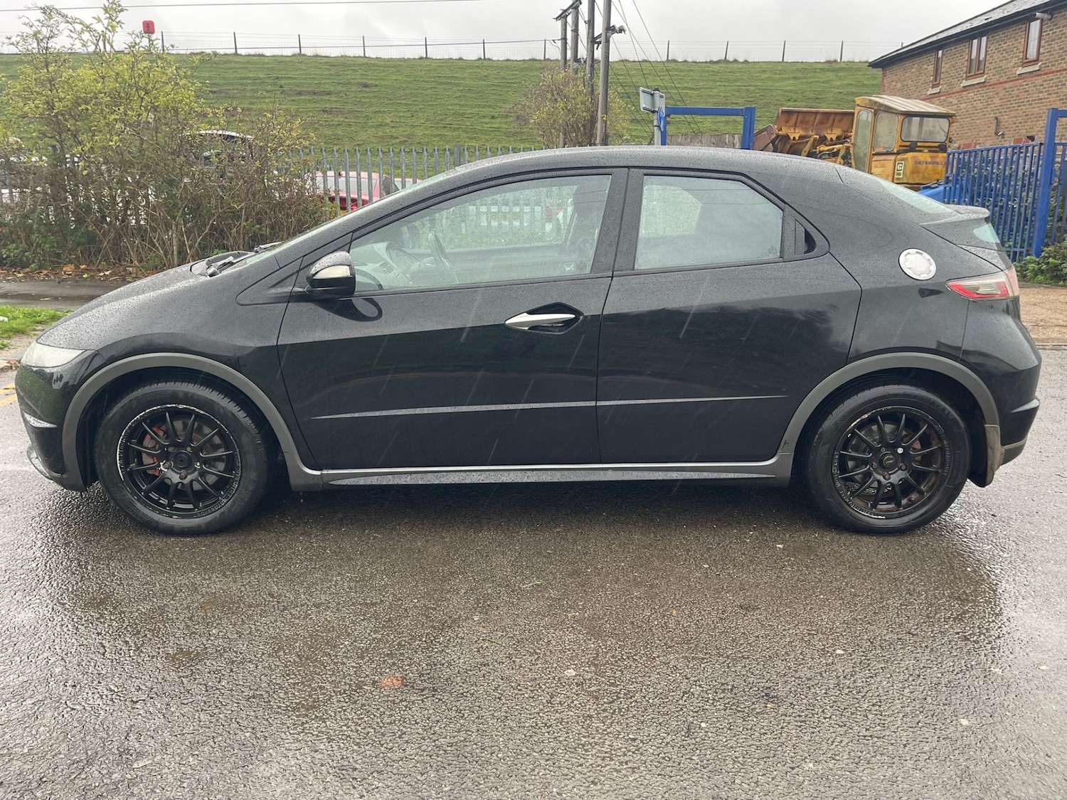 Used Honda Civic 2011 for sale - 76532133: Photo 29