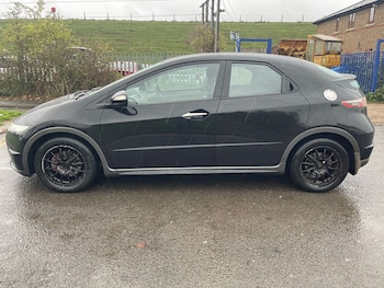 Used Honda Civic 2011 for sale - 76532133: Photo