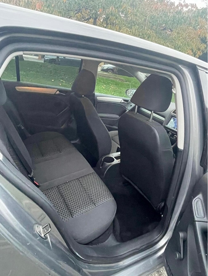 Used Volkswagen Golf 2012 for sale - 76403201: Photo 9