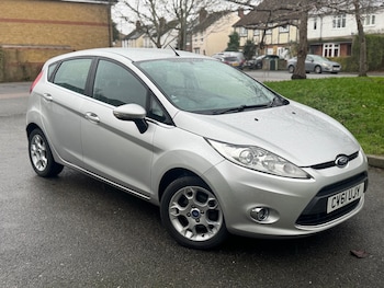 Used Ford Fiesta 2011 for sale - 76860003: Photo