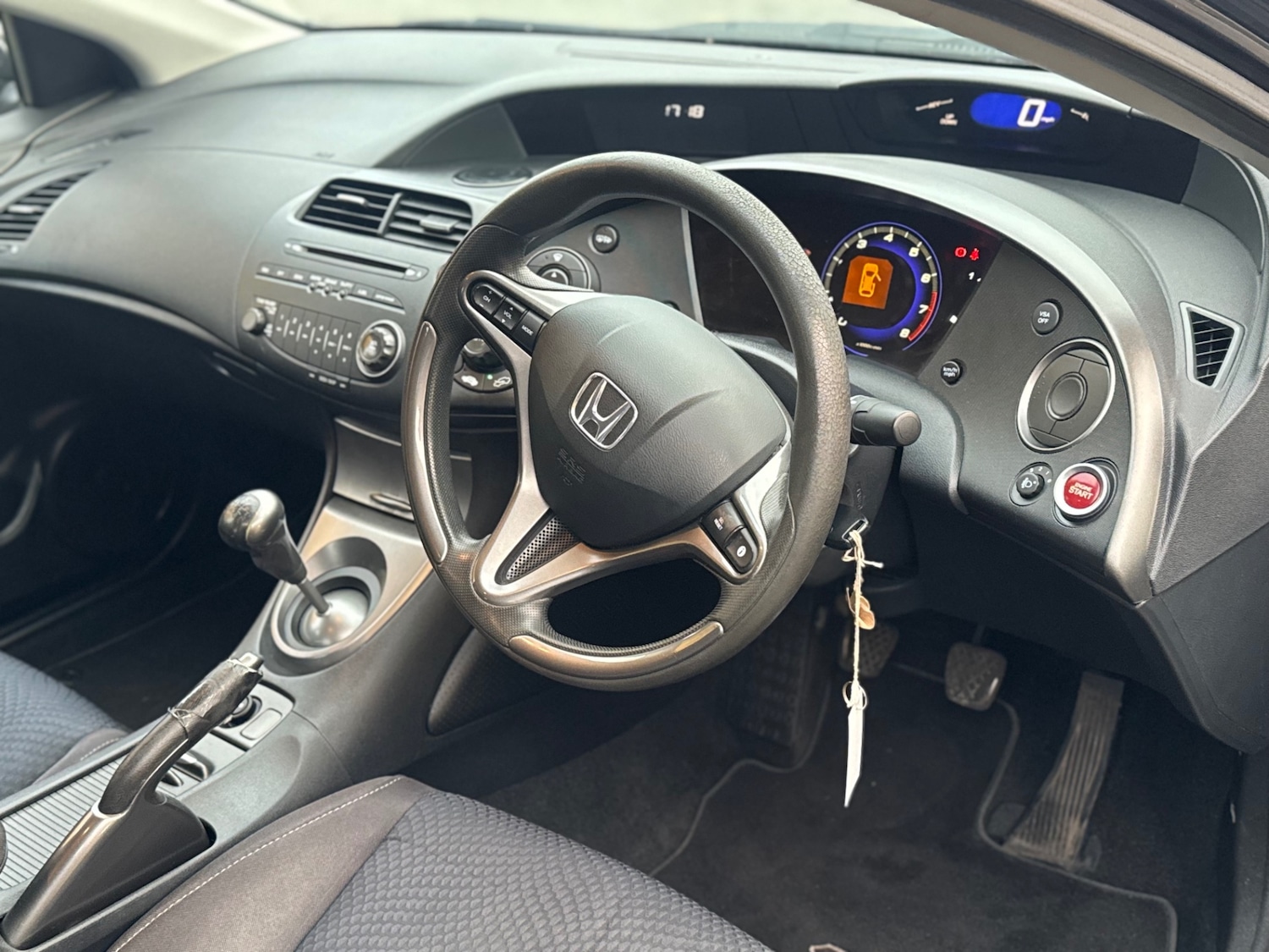 Used Honda Civic 2009 for sale - 76385187: Photo 10