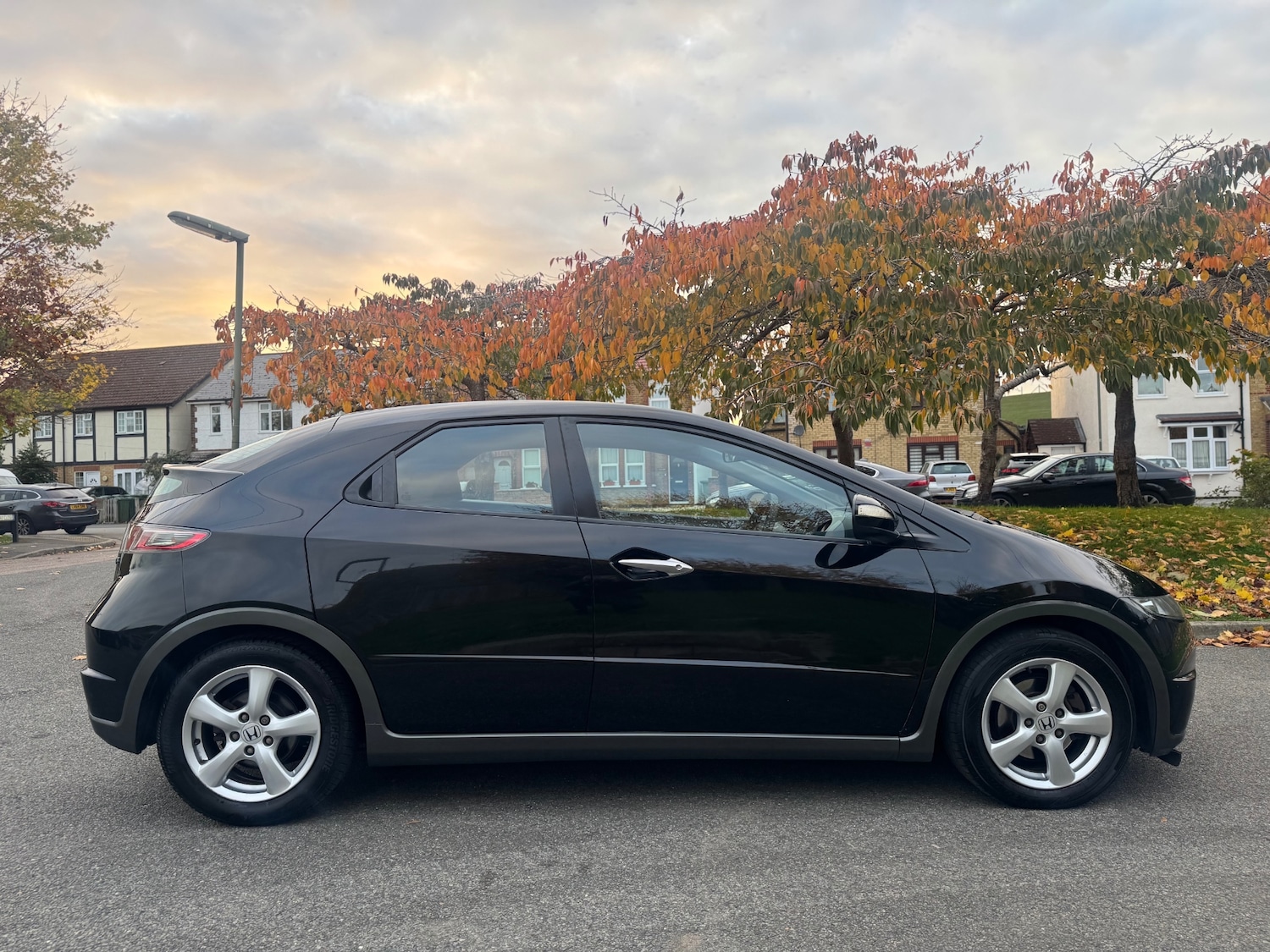 Used Honda Civic 2009 for sale - 76385187: Photo 24