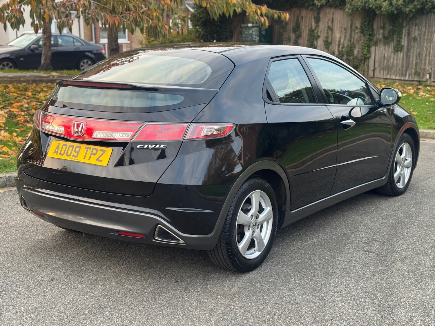 Used Honda Civic 2009 for sale - 76385187: Photo 32