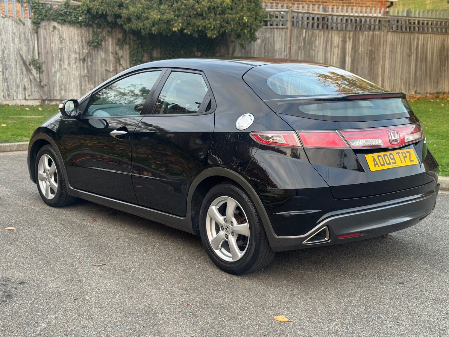 Used Honda Civic 2009 for sale - 76385187: Photo 34