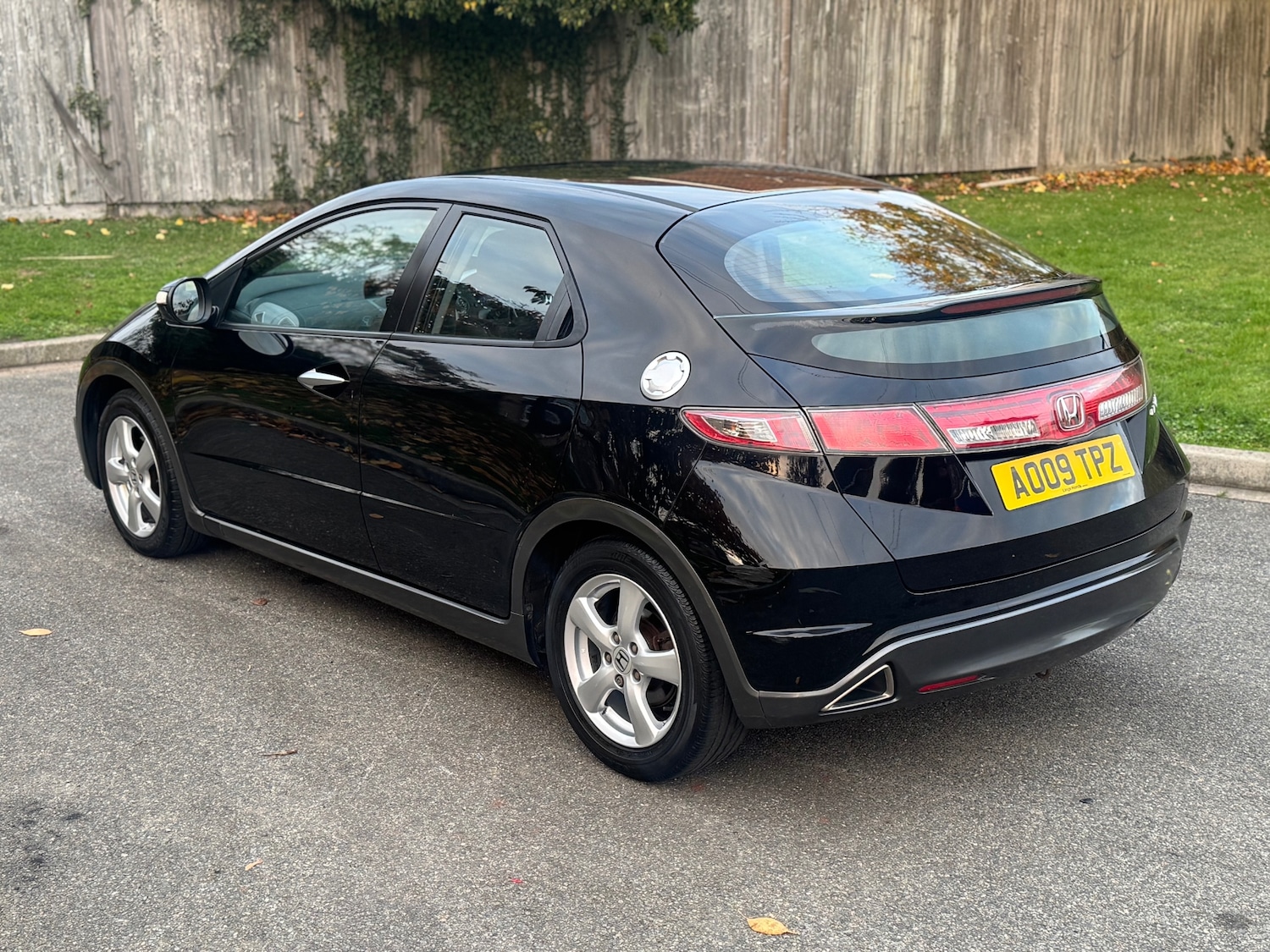 Used Honda Civic 2009 for sale - 76385187: Photo 35