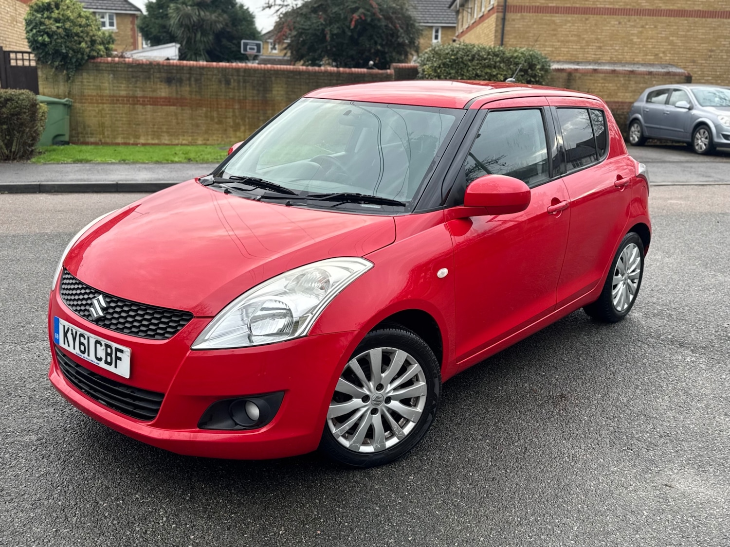 Used Suzuki Swift 2011 for sale - 76588997: Photo 4