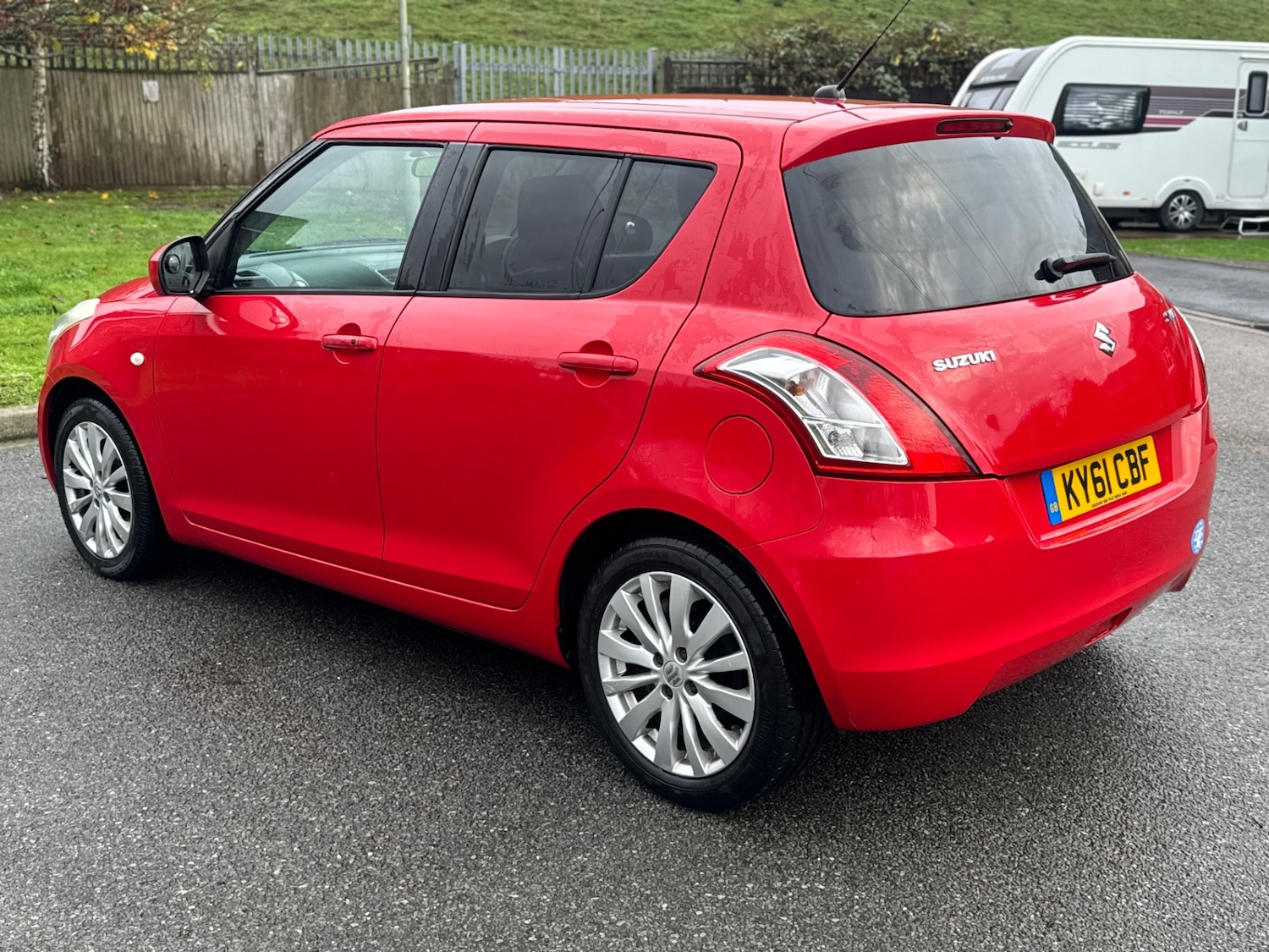 Used Suzuki Swift 2011 for sale - 76588997: Photo 7