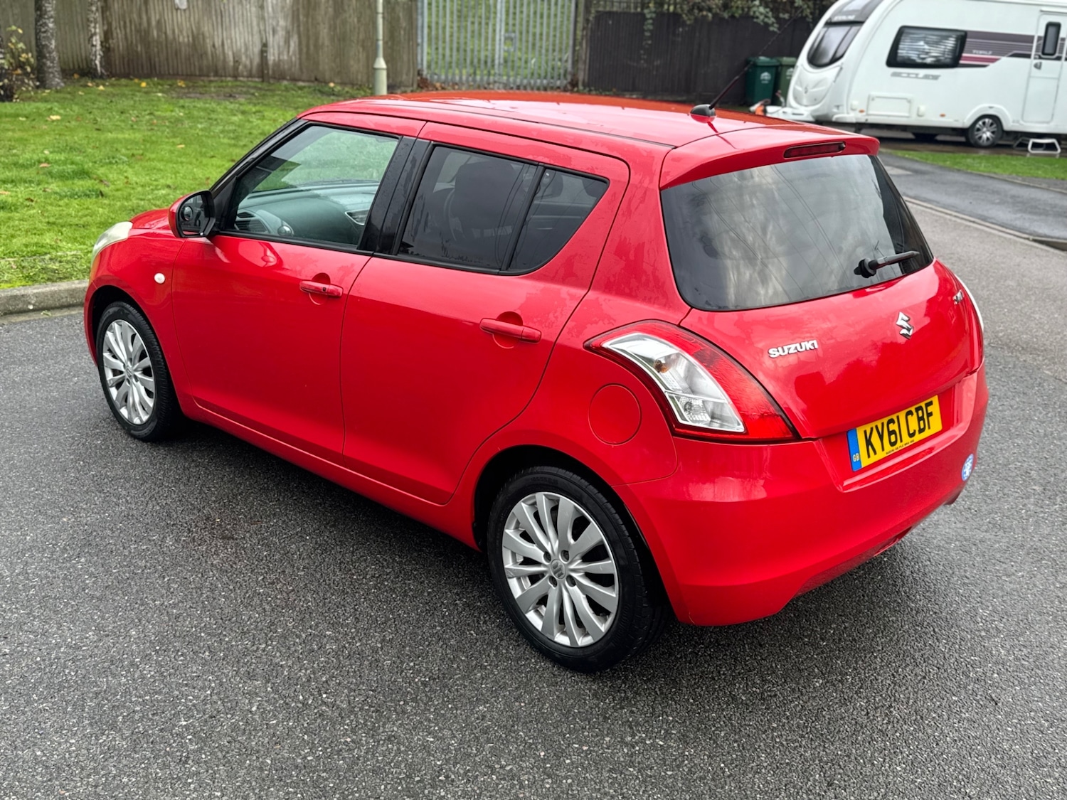 Used Suzuki Swift 2011 for sale - 76588997: Photo 9