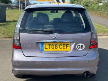 Used Mitsubishi Grandis 2006 for sale - 75096737: Photo