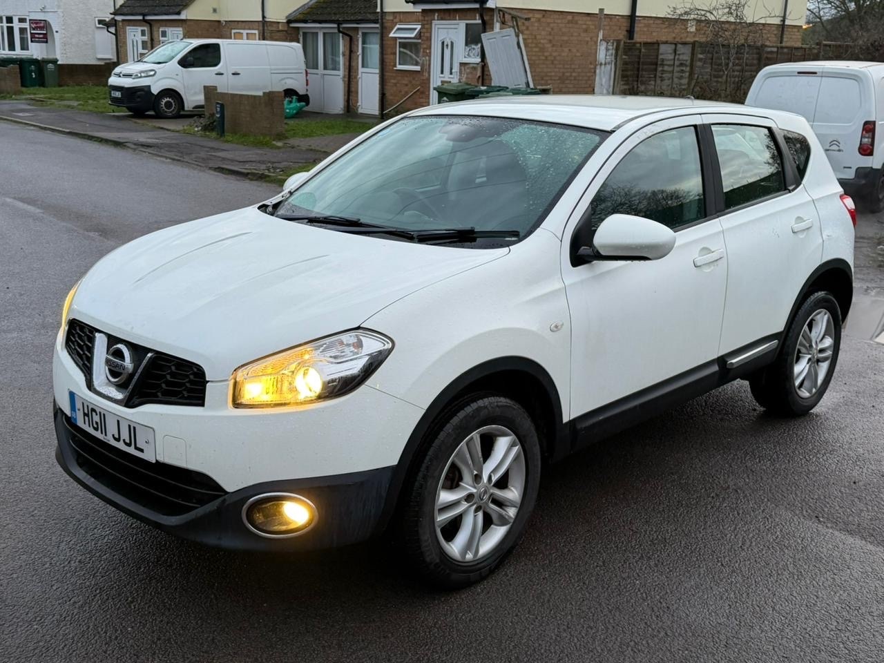 Used Nissan Qashqai 2011 for sale - 77247621: Photo 8