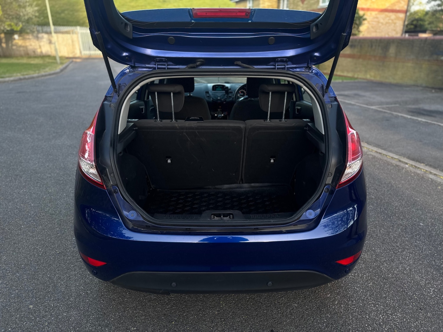 Used Ford Fiesta 2015 for sale - 78217961: Photo 10