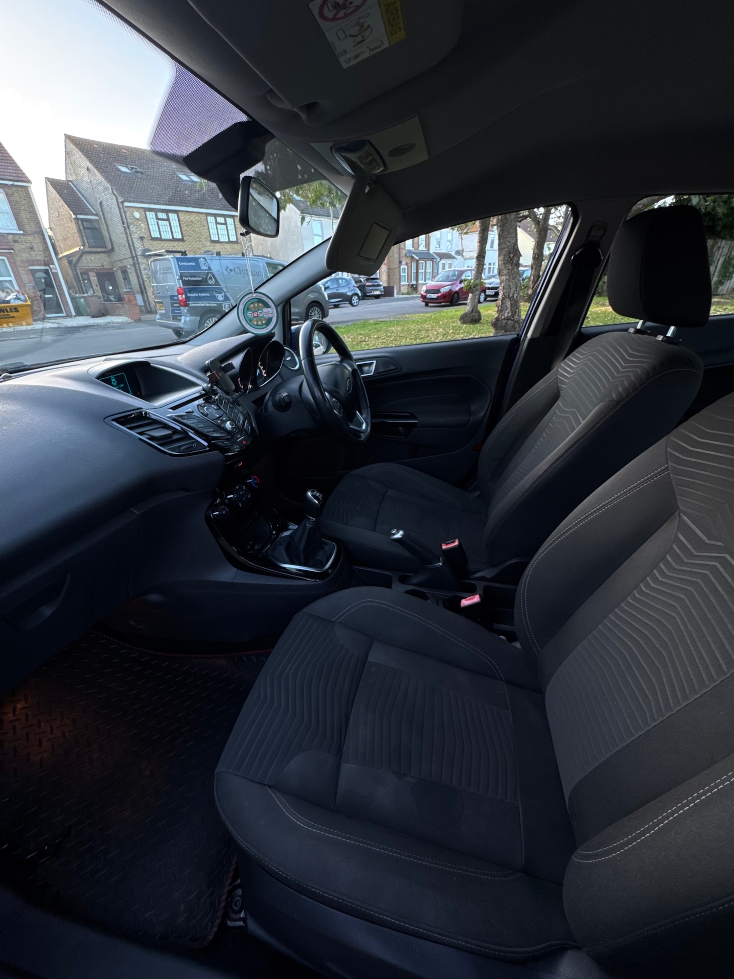 Used Ford Fiesta 2015 for sale - 78217961: Photo 25