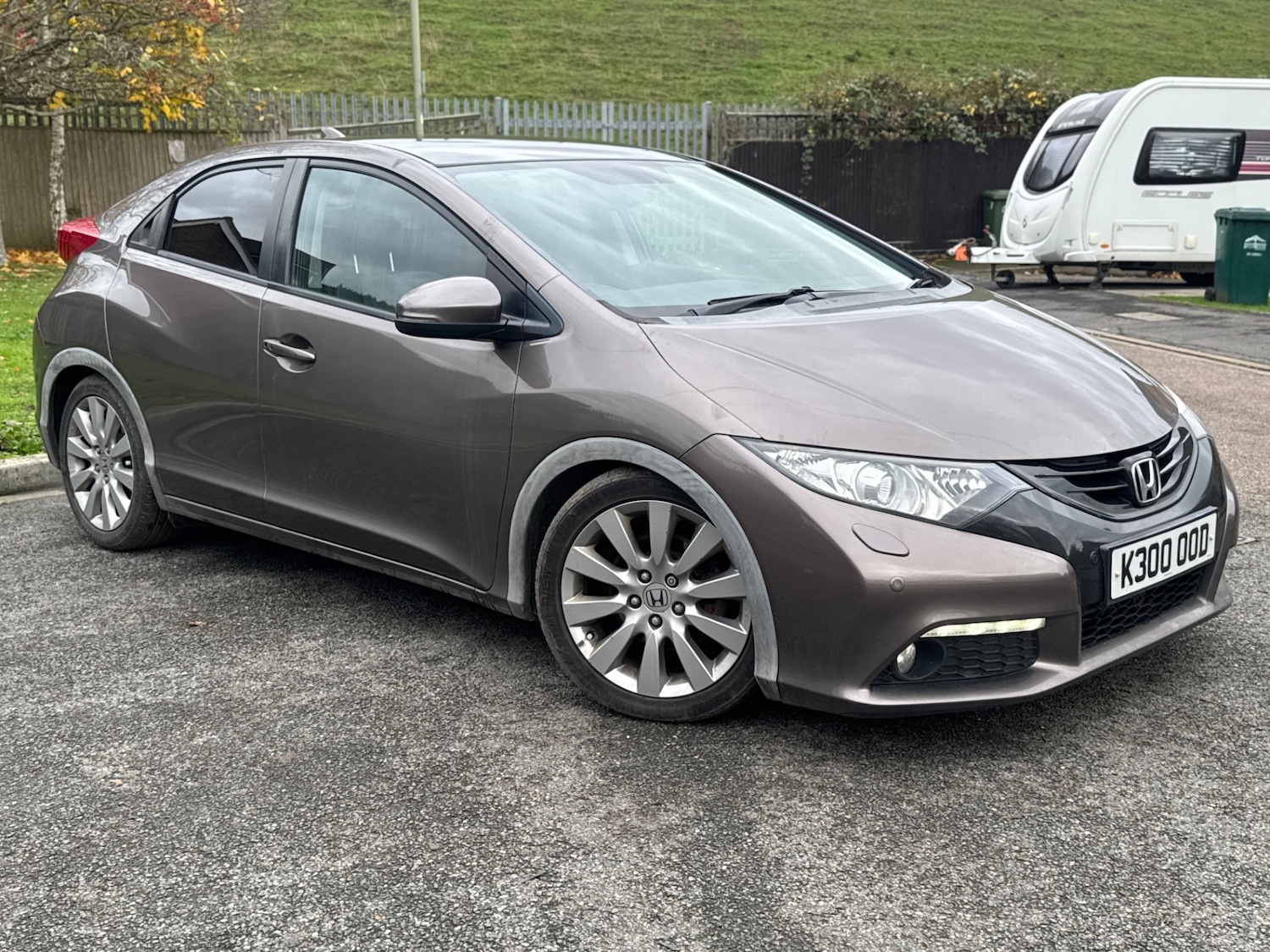 Used Honda Civic 2012 for sale - 76542974: Photo 1