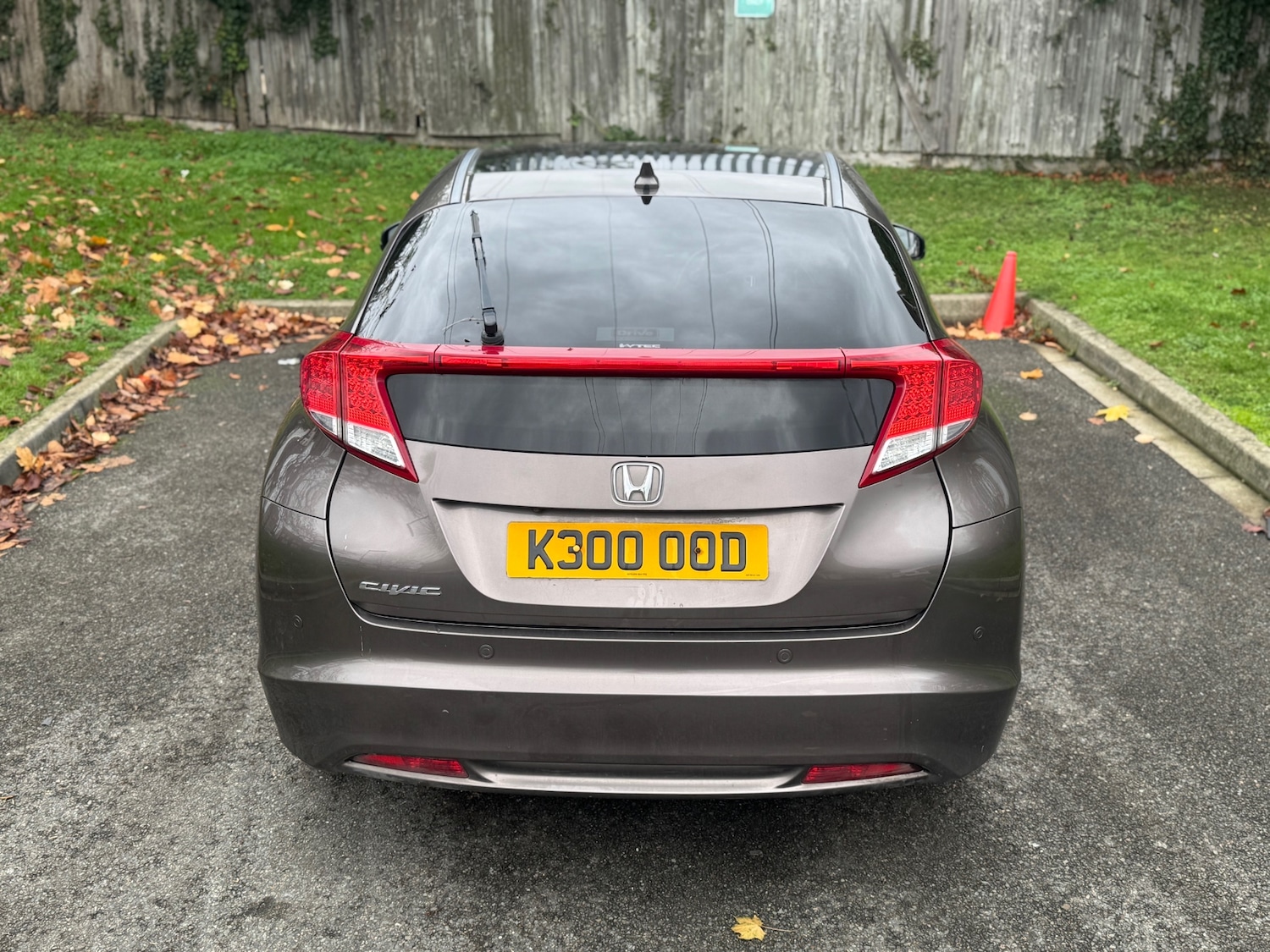 Used Honda Civic 2012 for sale - 76542974: Photo 3