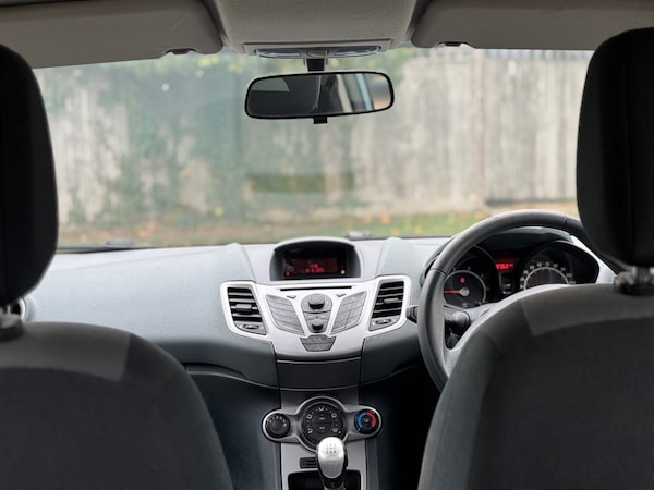 Used Ford Fiesta 2010 for sale - 76309788: Photo 16