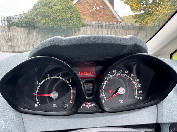 Used Ford Fiesta 2010 for sale - 76309788: Photo 20
