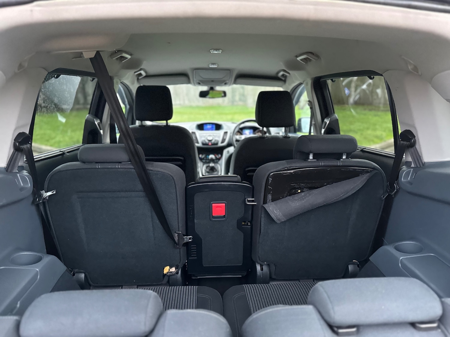 Used Ford Grand C-Max 2010 for sale - 76879769: Photo 21