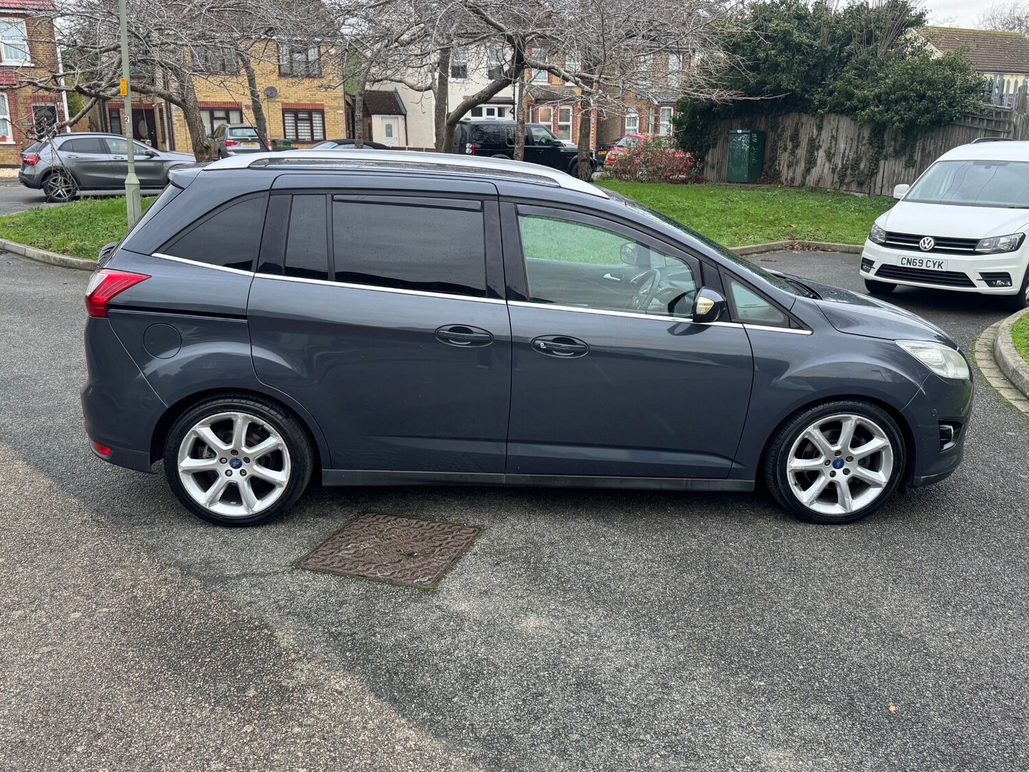 Used Ford Grand C-Max 2010 for sale - 76879769: Photo 43