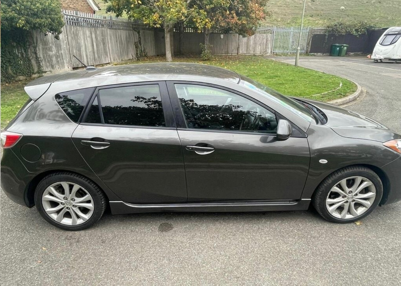 Used Mazda Mazda3 2011 for sale - 76403182: Photo 7