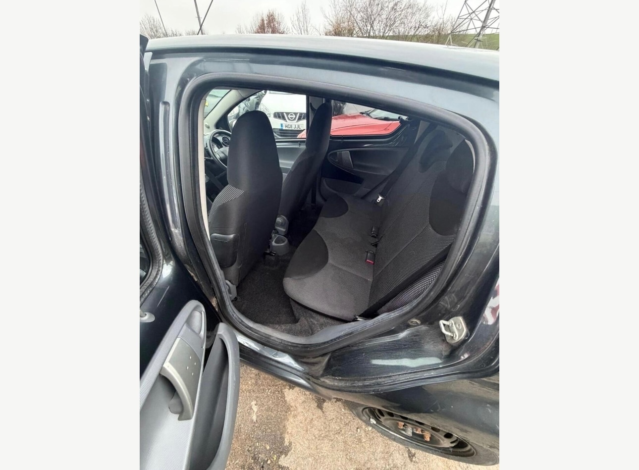 Used Toyota AYGO 2011 for sale - 77638763: Photo 11