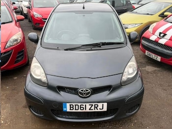 Used Toyota AYGO 2011 for sale - 77638763: Photo