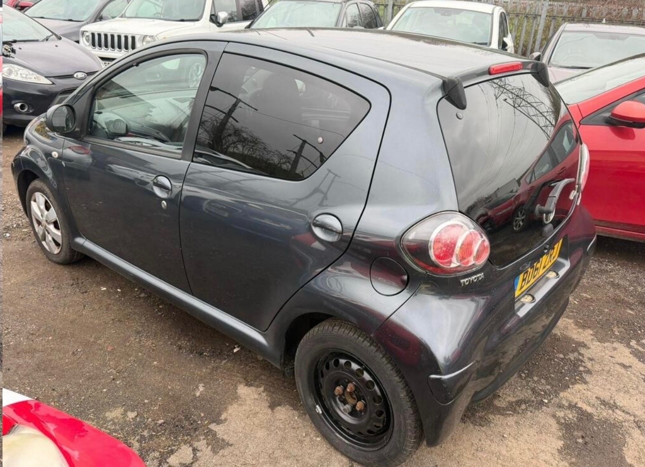 Used Toyota AYGO 2011 for sale - 77638763: Photo 3