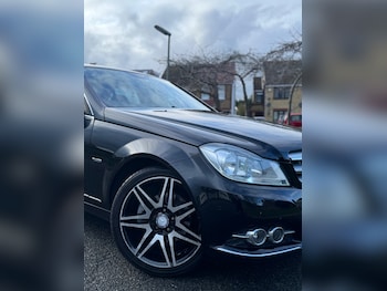 Used Mercedes-Benz C Class 2012 for sale - 77233858: Photo