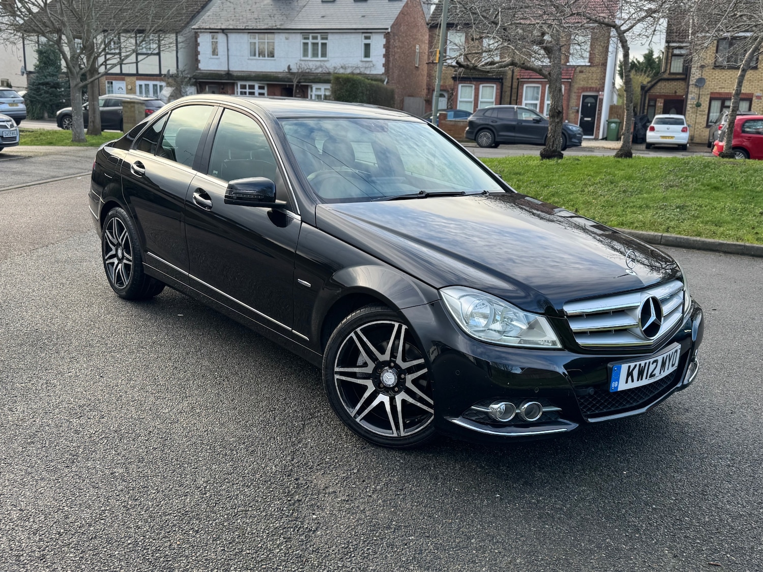 Used Mercedes-Benz C Class 2012 for sale - 77233858: Photo 3