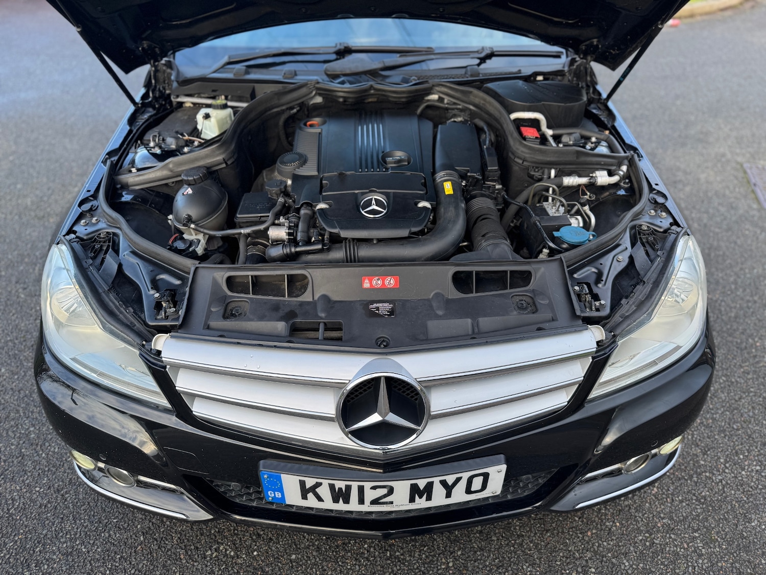 Used Mercedes-Benz C Class 2012 for sale - 77233858: Photo 33