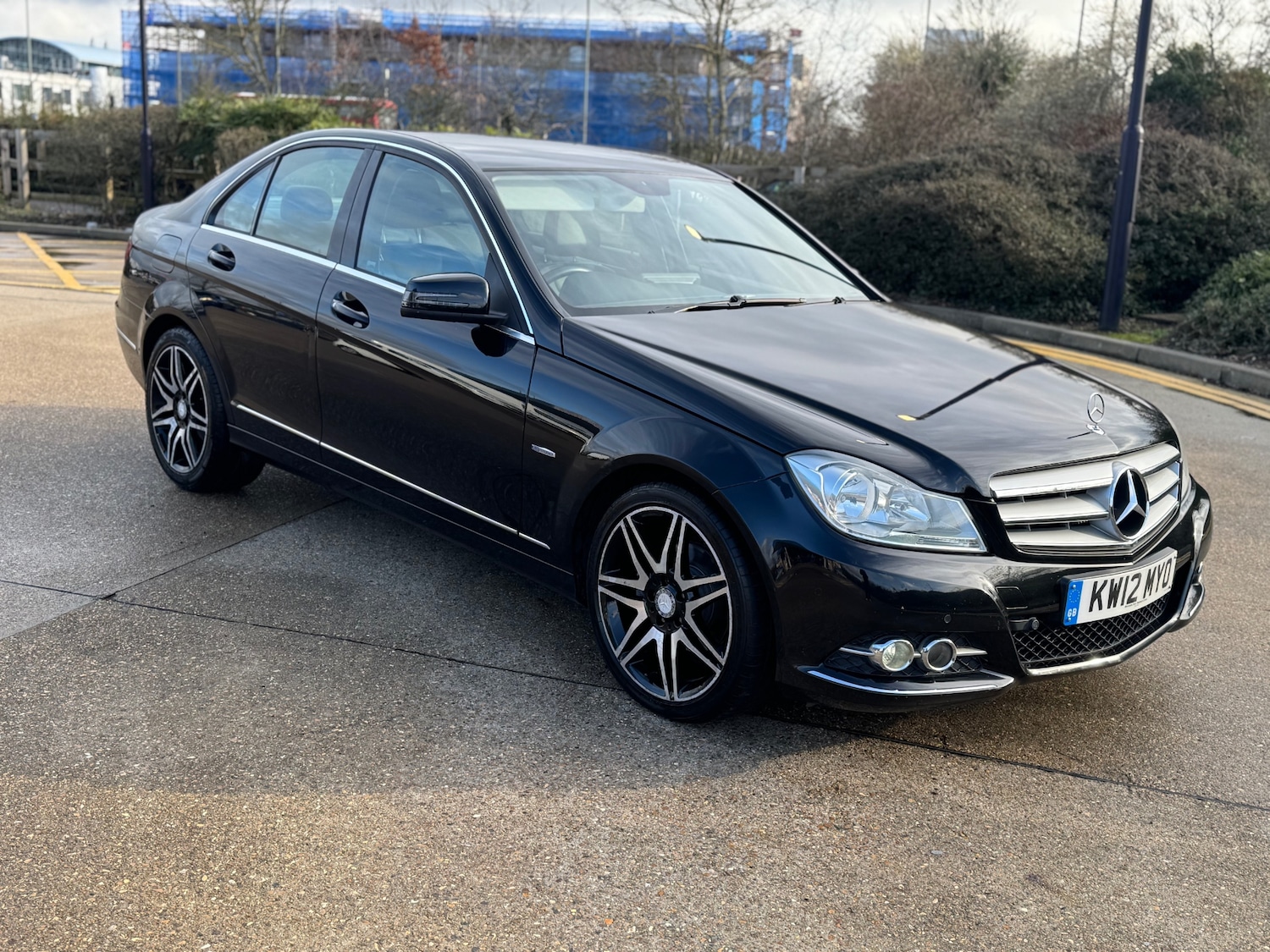 Used Mercedes-Benz C Class 2012 for sale - 77233858: Photo 41