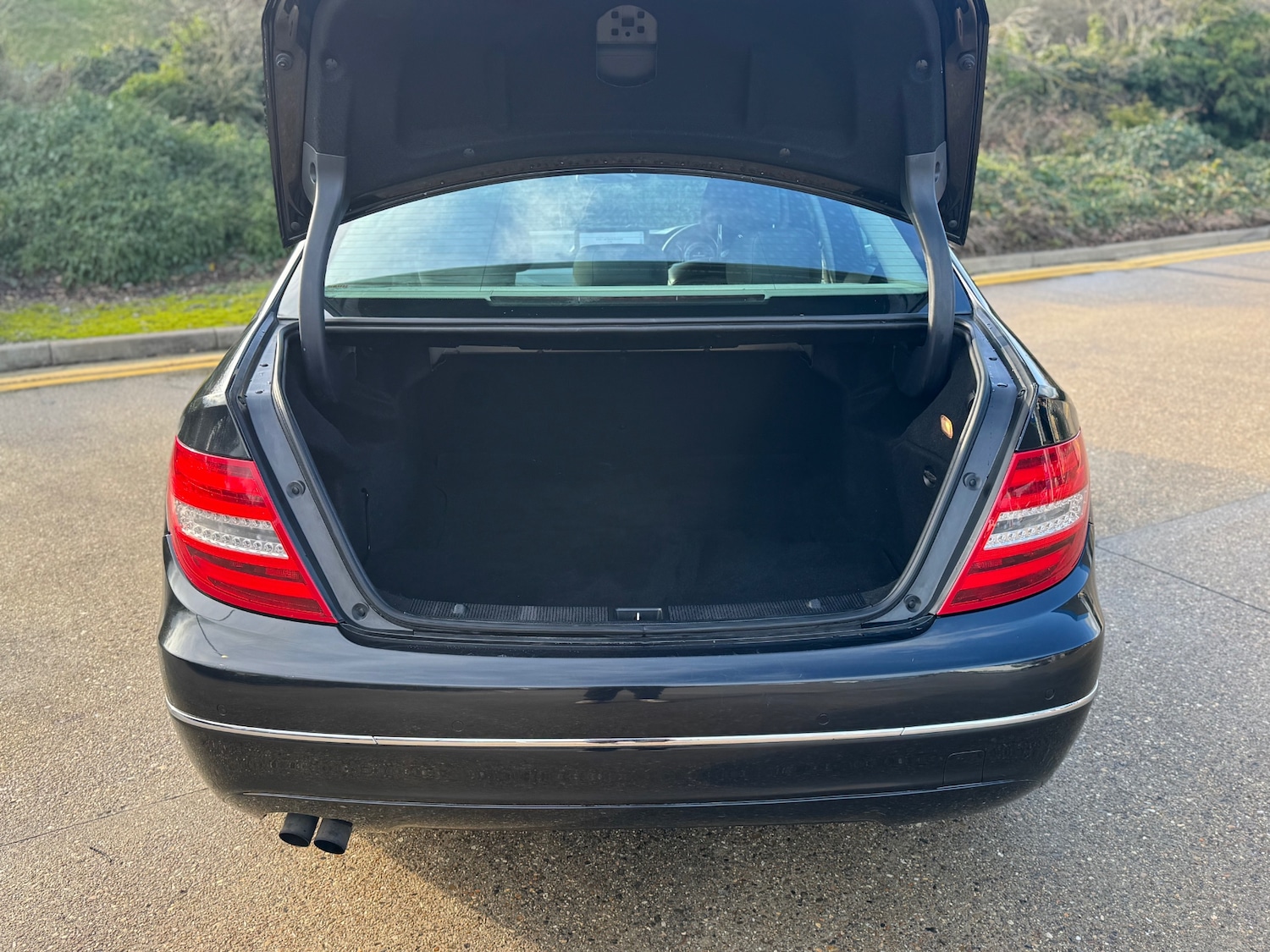 Used Mercedes-Benz C Class 2012 for sale - 77233858: Photo 45