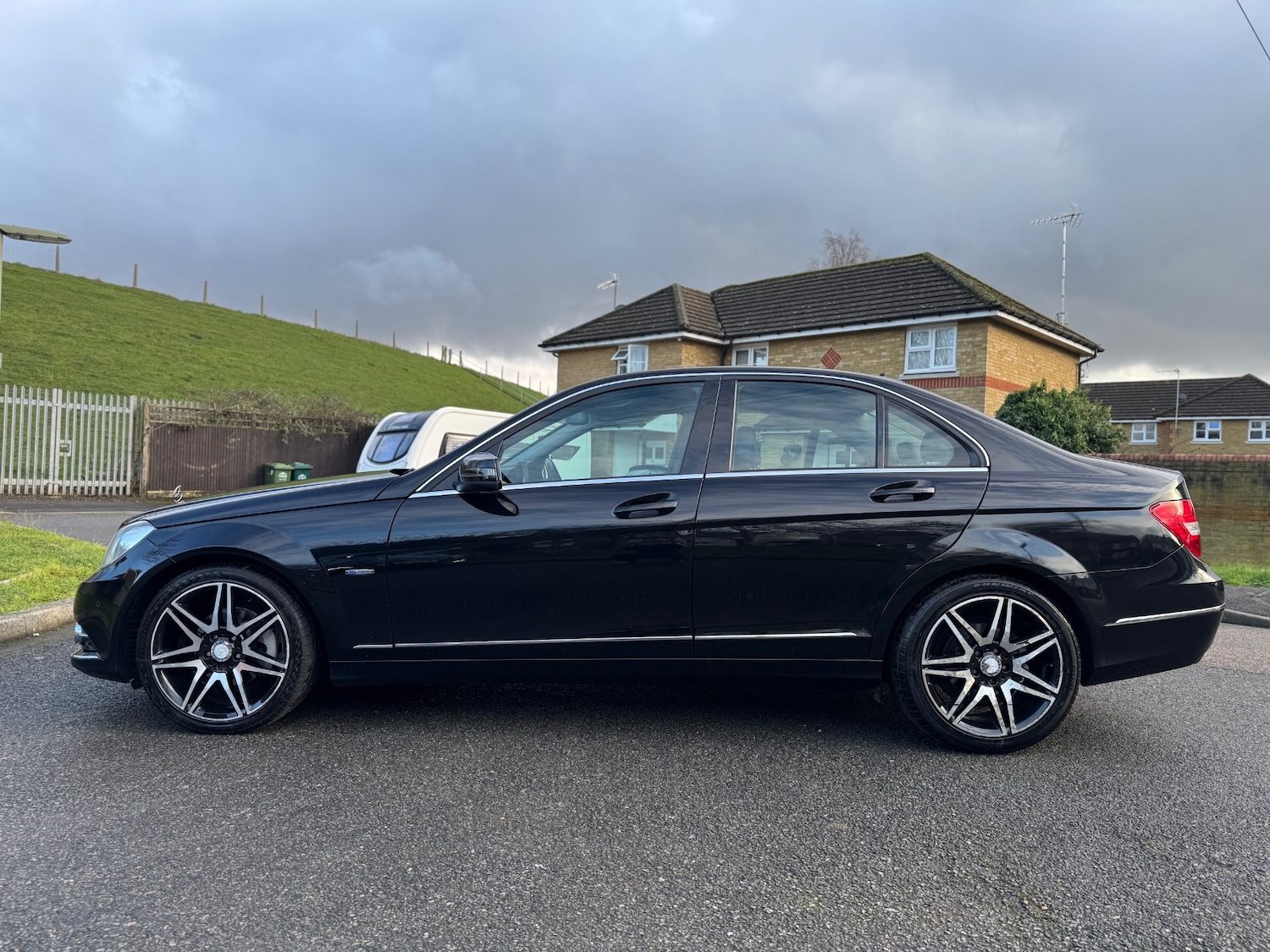 Used Mercedes-Benz C Class 2012 for sale - 77233858: Photo 7