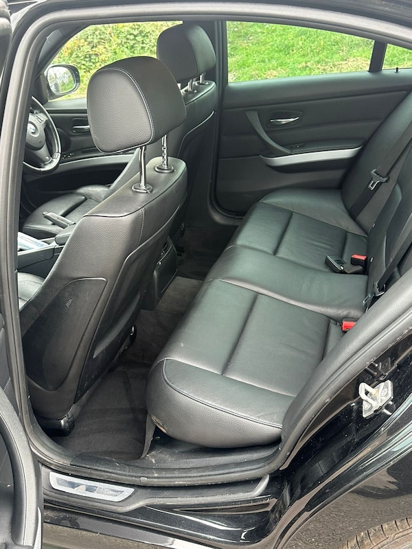 Used BMW 3 Series 2011 for sale - 76312623: Photo 10