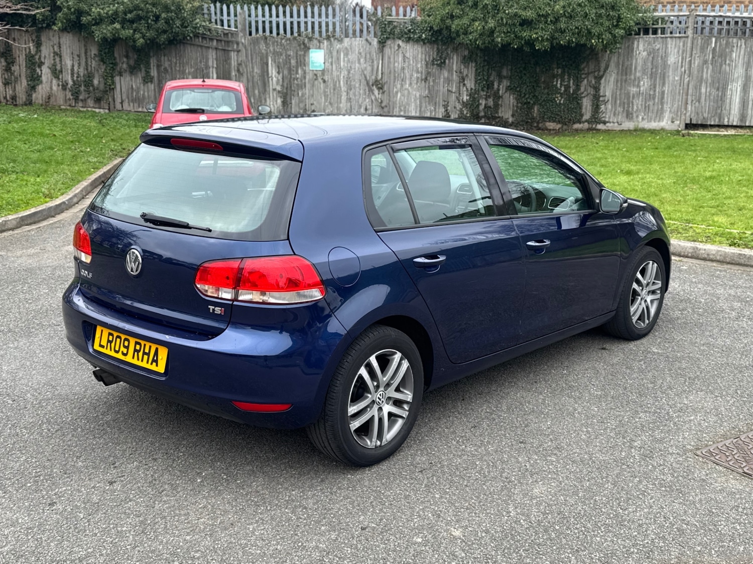 Used Volkswagen Golf 2009 for sale - 77066309: Photo 28