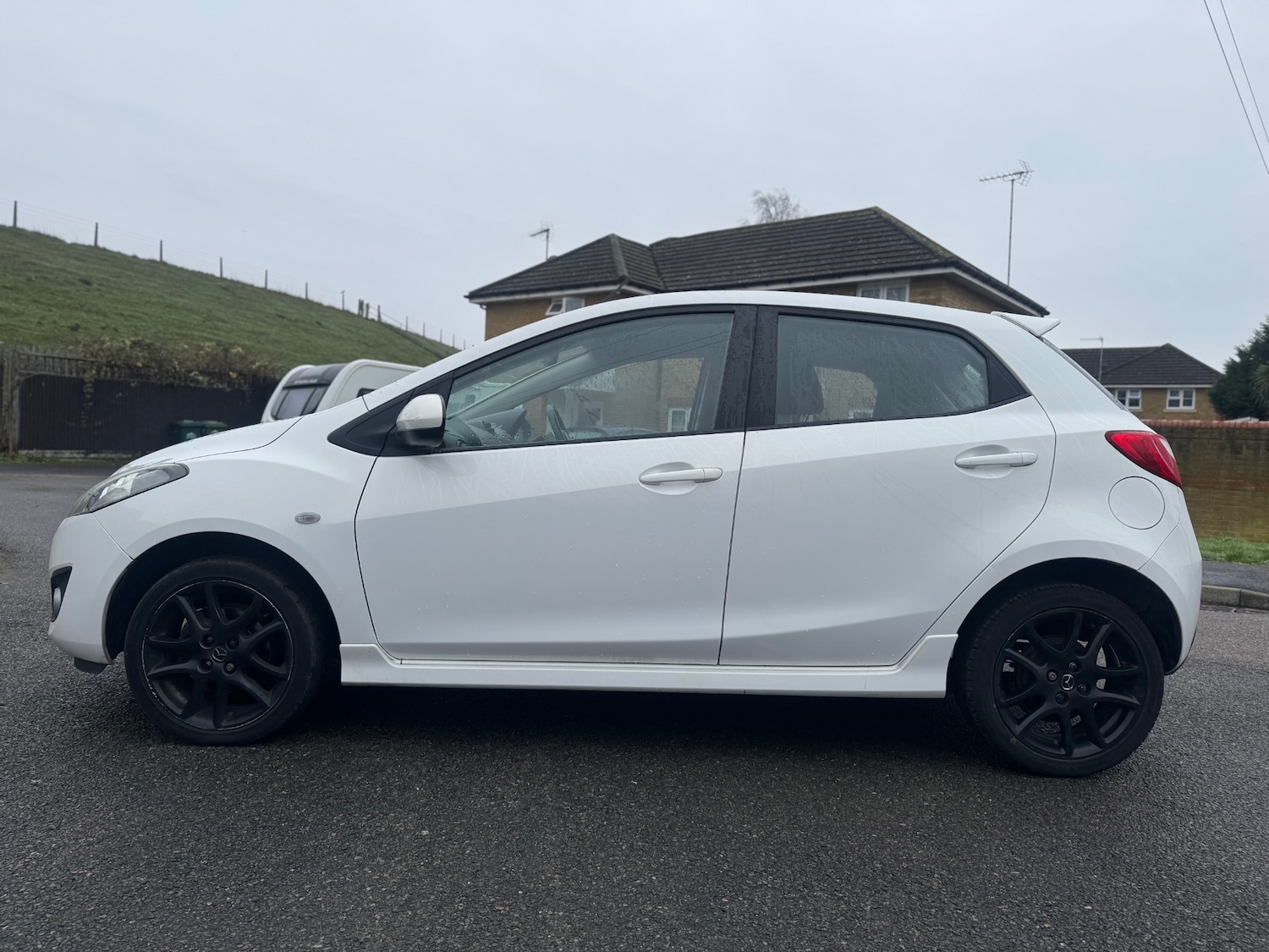 Used Mazda Mazda2 2011 for sale - 76979956: Photo 12