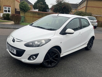 Used Mazda Mazda2 2011 for sale - 76979956: Photo