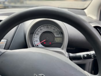 2011 (60) - 1.0 Urban 5dr