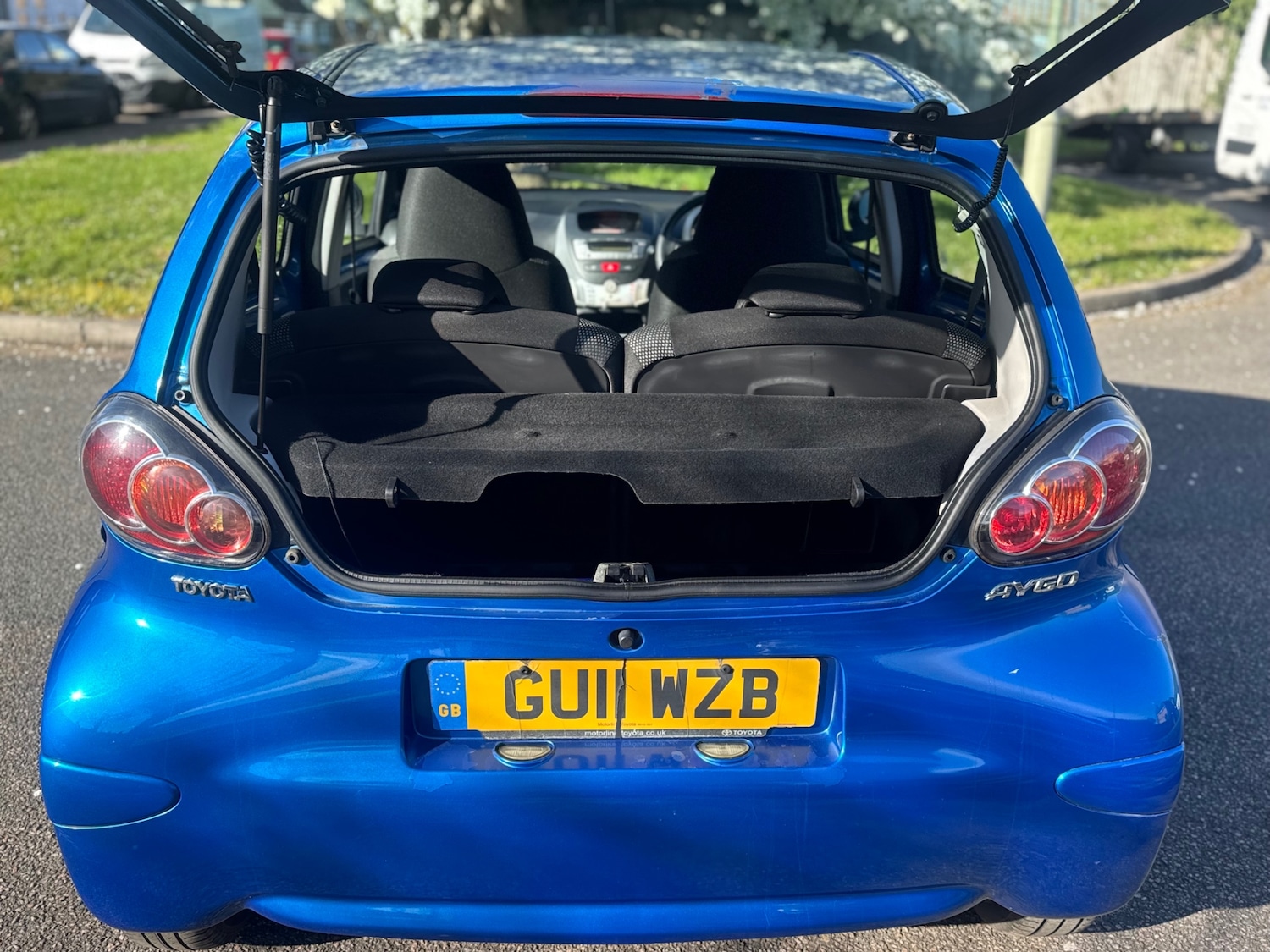 Used Toyota AYGO 2011 for sale - 78057146: Photo 25